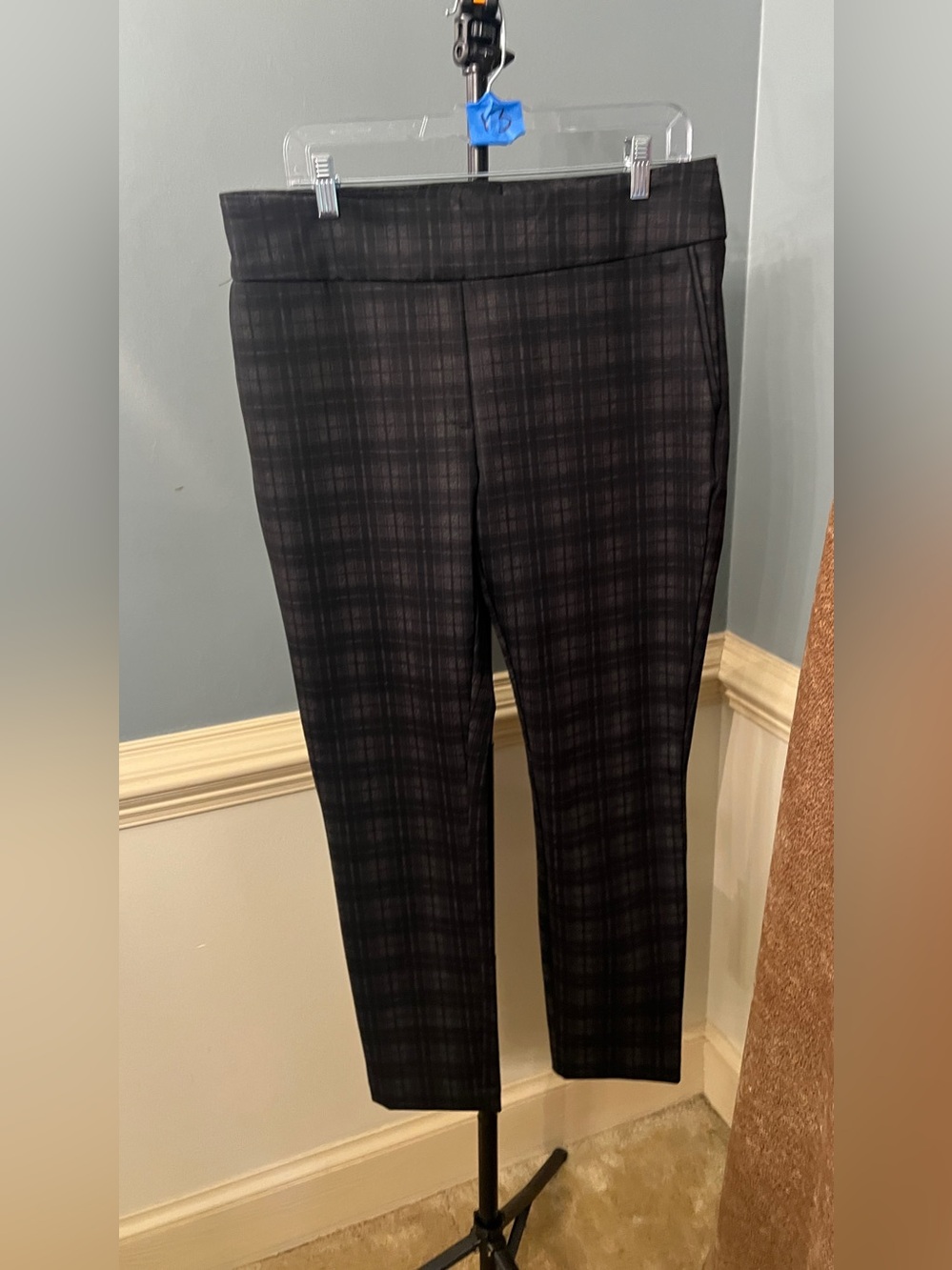 Dalia Black Plaid Cropped Dress Pants